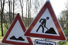 Aufgrund von Arbeiten am Versorgungsnetz kommt es in der Simeonstraße auf Höhe der Hausnummern 38 und 39 ab Montag, 2. Juni, bis voraussichtlich Freitag, 6. Juni, zu einem Engpass.