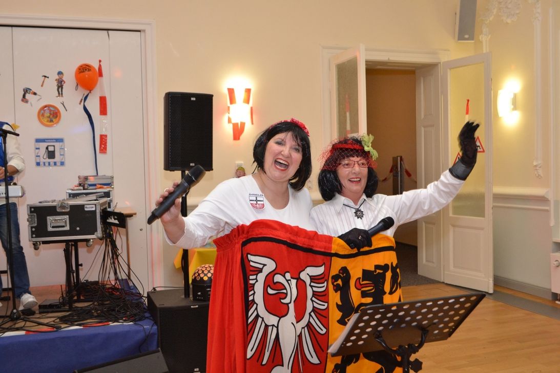 Die Möhnen feierten in Bad Neuenahr-Ahrweiler. Foto: Mager