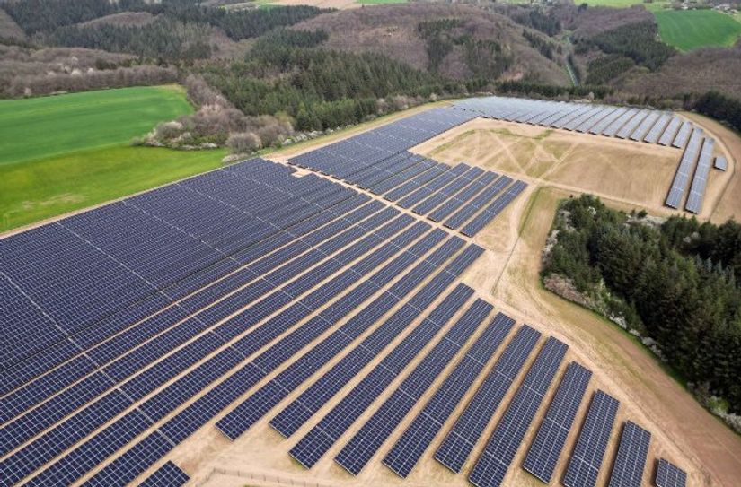 Blick auf den Solarpark Hasborn