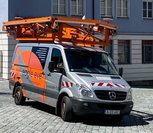 Ein Messfahrzeug von eagle eye technologies erfasst in den nächsten Wochen die Straßen der Verbandsgemeinde zur Erstellung eines Straßenkatasters und Erhaltungskonzeptes.