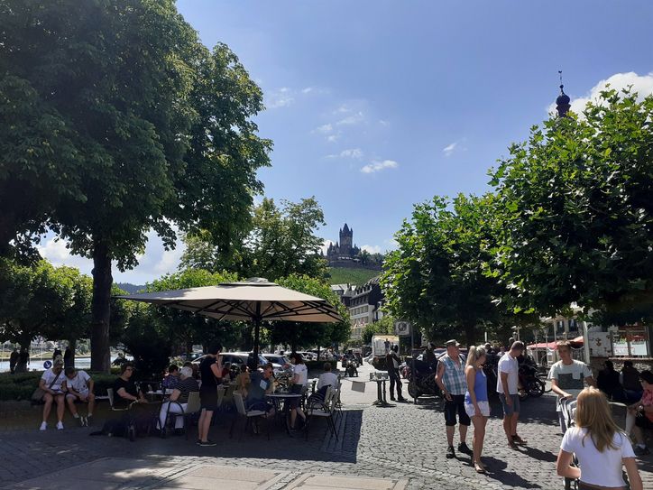 Cochem und die Reichsburg sind bei Touristen angesagt.