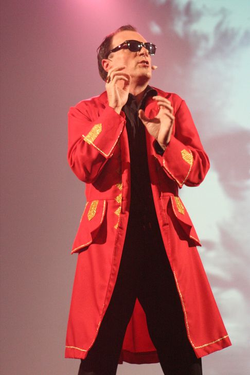 Falco meets Amadeus.