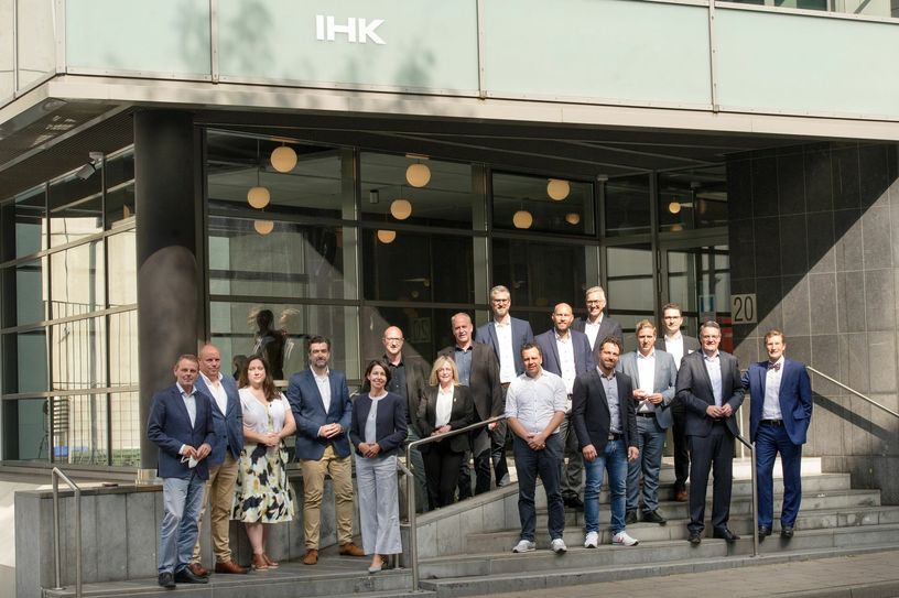 »Noch herrscht eine erwartungsvolle Stimmung, diese darf nicht in Depression umschlagen.« Und daher bündeln die betroffenen Kommunen ihre Kräfte, um den Hochwasser-Opfern gezielt helfen zu können.