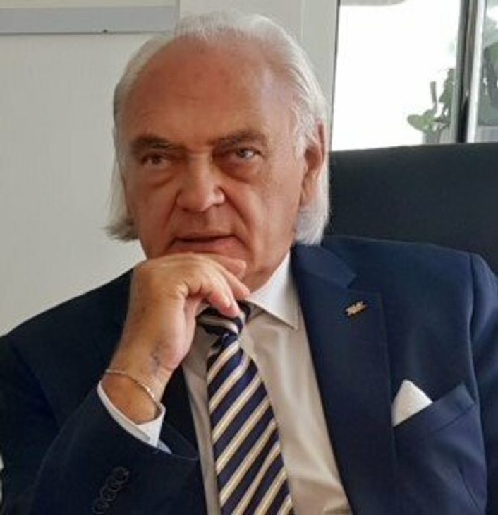 RKK-Präsident Hans Mayer fordert das ehrenamtliche Wirken der Wagenbauer unverzüglich durch den Abbau von bürokratischen Hindernissen zu unterstützen