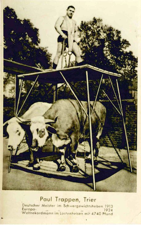 Weltrekordmann im Lastenheben: dieses Foto wurde uns zur Verfügung gestellt von Familie Heinz Dier (dem Großneffen Paul Trappens) aus Zewen!