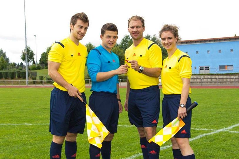 Die Schiedsrichter im Fußballkreis Euskirchen freuen sich über Unterstützung. Im Februar findet der erste Schiedsrichter-Anwärterlehrgang des Jahres statt.