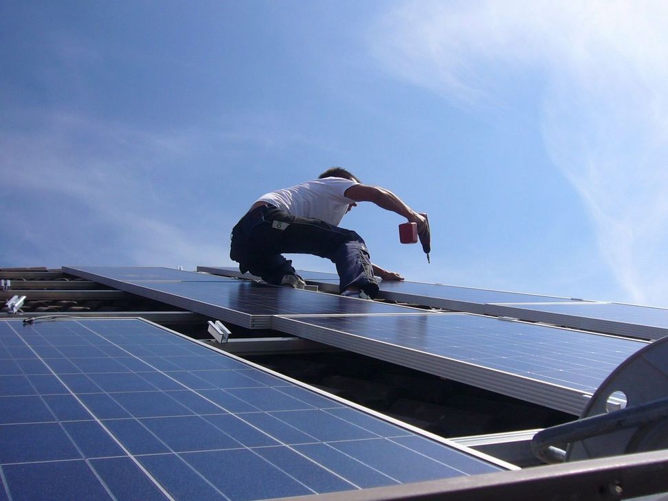 Eine Photovoltaikanlage rechne sich immer, so Arno Reichelt, Klimaschutzmanager der VG Maifeld.