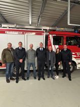 Peter Kaliszan (Wehrführer Löscheinheit Kürrenberg), Stefan Stein (Wehrleiter), Ingo Berg (erneut gewählter stellv. Wehrführer Löscheinheit Kürrenberg), Sascha Reiff (stellv. Wehrleiter), Oberbürgermeister Dirk Meid, Christina Sabel (Bereichsleiterin 4.1)