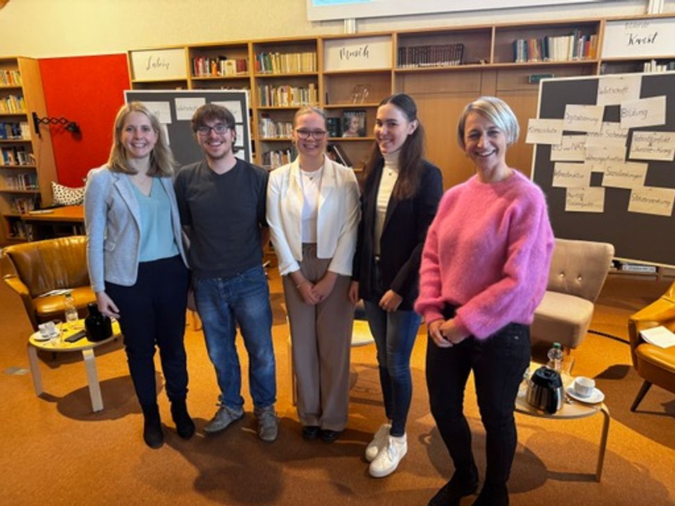 Demokratietag mit Besuch von der Bundestagsabgeordneten Verena Hubertz. 
Foto: Gymnasium Hermeskeil