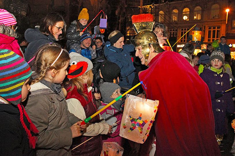 Der heilige Martin ist in den nächsten Tagen im Dauereinsatz. Foto: Presseamt Stadt Trier
