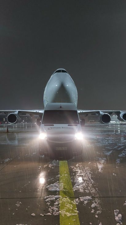 Nationale und internationale Flughäfen zählen zu den größten Kunden des Maschinenherstellers aus der Eifel.
