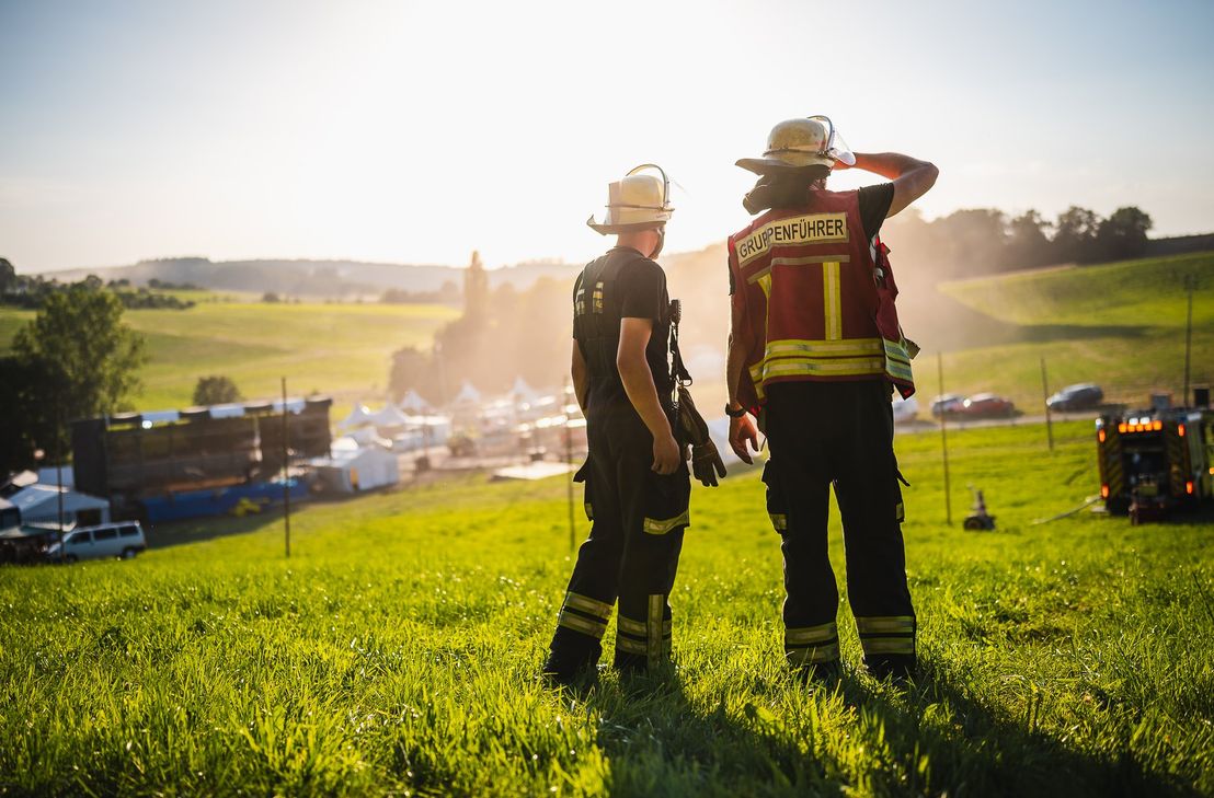 Die Großübung der Feuerwehr auf dem Festivalgelände der Lott war erfolgreich.