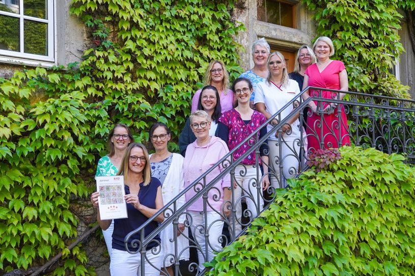 Die Diabetologie des Klinikums Mutterhaus wurde vom Bundesverband Klinischer Diabetes-Einrichtungen (BVKD) erneut mit vier Sternen ausgezeichnet.