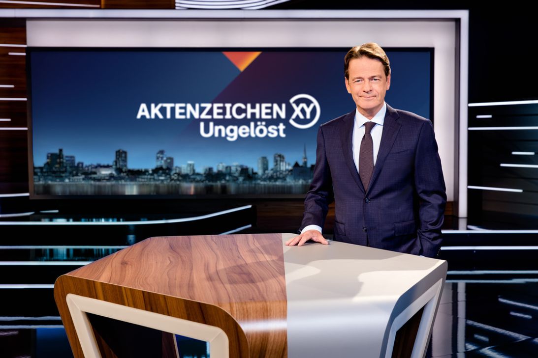 Rudi Cerne moderiert die ZDF-Sendung Aktenzeichen XY...Ungelöst
