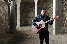 Singer/Songwriter Christopher Livings sorgt für Live-Musik bei der “Nacht gegen die Einsamkeit“ am Samstag, den 22. November in Trier-Kernscheid.