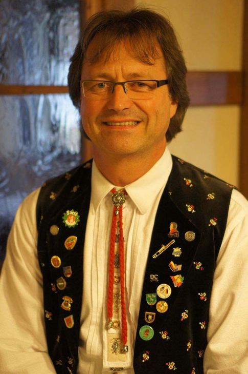 »Das Dirigieren hat mich immer begeistert. Aber jetzt bin ich auch froh, endlich wieder Tenorhorn spielen zu dürfen.« Manfred Reinartz, langjähriger Dirigent der Musikvereinigung Roetgen.