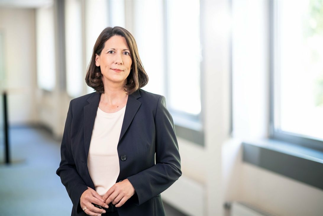 »Wir leben in einer Zeit, in der wir uns Denkverbote nicht leisten können«, sagt Verkehrsministerin Daniela Schmitt.