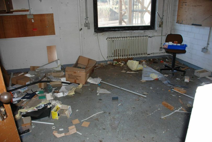 So sieht es derzeit noch im Inneren des ehemaligen Hertie-Kaufhauses aus. Foto: Magdalena Bomba