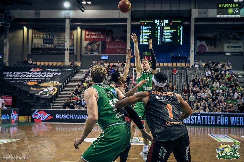 Till Gloger (vorn im Bild) und Lucien Schmikale (hinten) sind bereits der dritte und vierte Abgang der Gladiators. Foto: Simon Engelbert/Photogroove