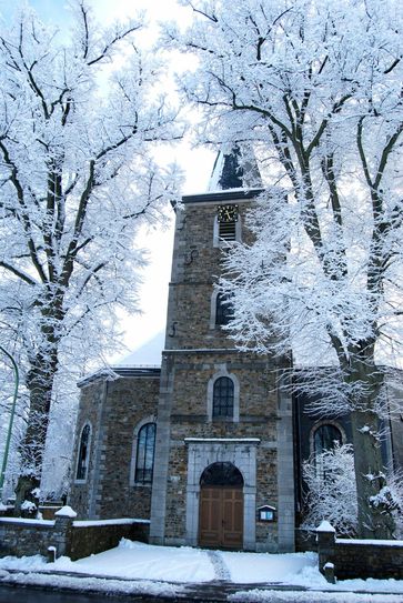 Von außen erstrahlt die 235 Jahre alte barocke Saalkirche in ihrem Glanz.