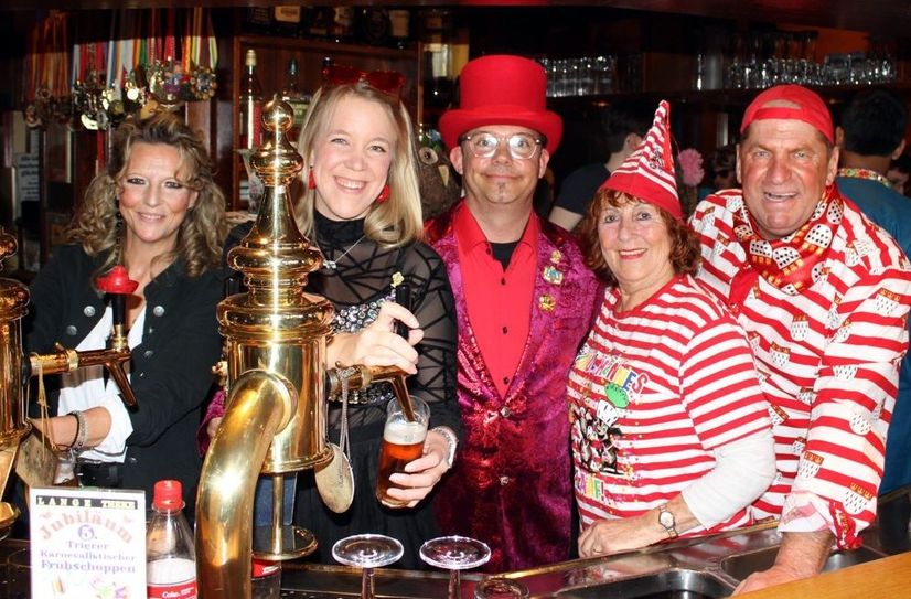 DJ Sonja Storz, das designierte Trierer Prinzenpaar  Lea und Tommy, Lydia Fiegler, Frank Weiersbach