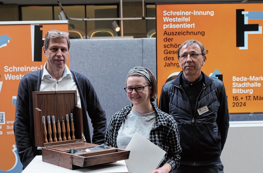 Jana Stolz präsentierte ihren Schnitzkasten in Nussbaum.