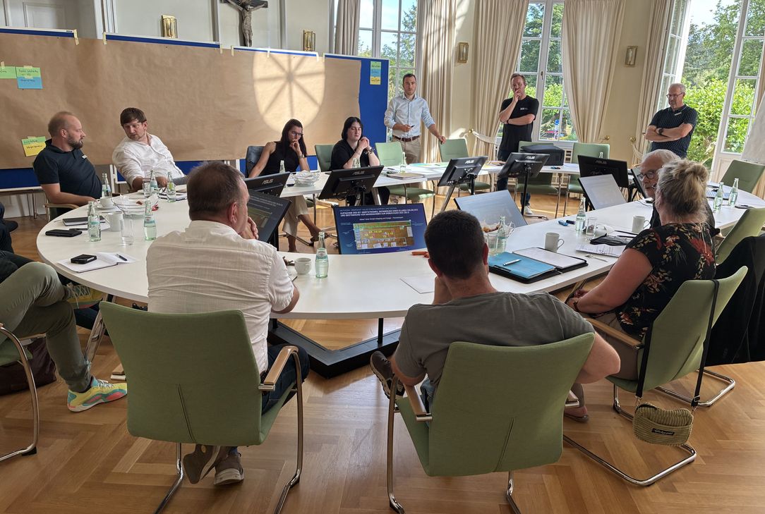 Der erste Prozessworkshop legte die Grundlagen für das Projekt „Dein Dorf – Deine Daten“ – nach den Sommerferien folgt die Dateninventur.