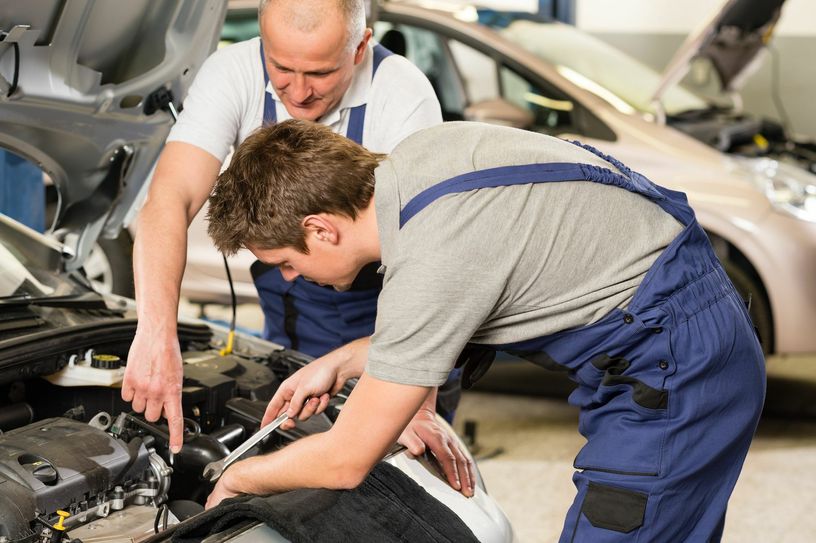 Es ist zwar fast ausgeglichen und doch finden nicht immer Bewerber und Ausbildungsplatz zusammen.