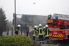 Rund 70 Einsatzkräfte waren an der Brandbekämpfung beteiligt.