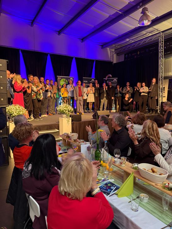 Die Beteiligten der Burgfestspiele beim großen Sponsorenempfang.