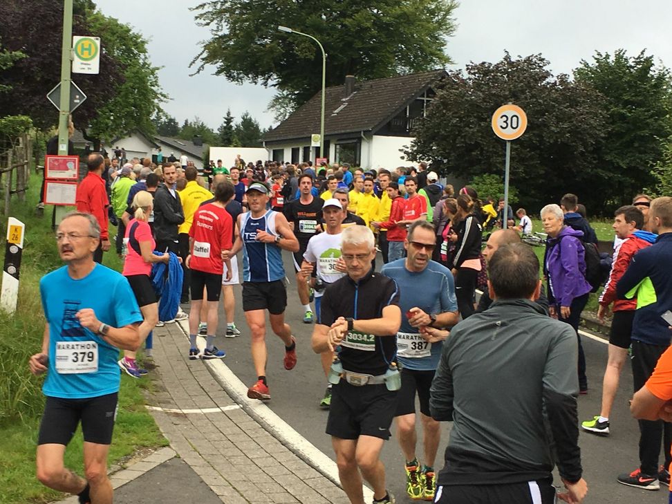 Der Run durch die einzigartige Eifel-Landschaft erfreut sich bei den Teilnehmern des Monschau Marathon großer Beliebtheit. Foto: T. Förster