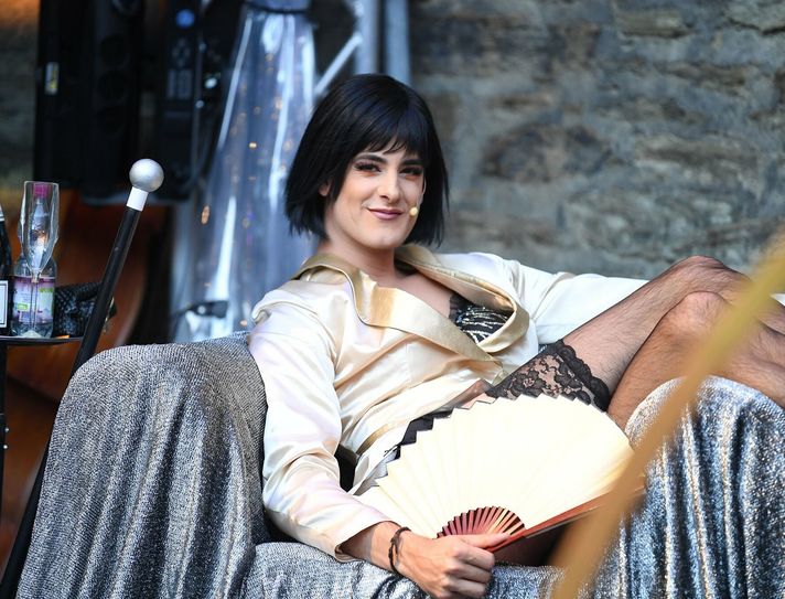 Szene aus Brigitte Bordeaux.