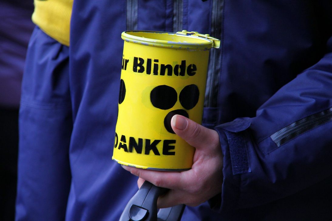 Die Christoffel-Blindenmission hat im vergangenen Jahr von Bürgern aus Trier insgesamt 73.698 Euro an Spenden erhalten. Foto: Symbolbild/Imago