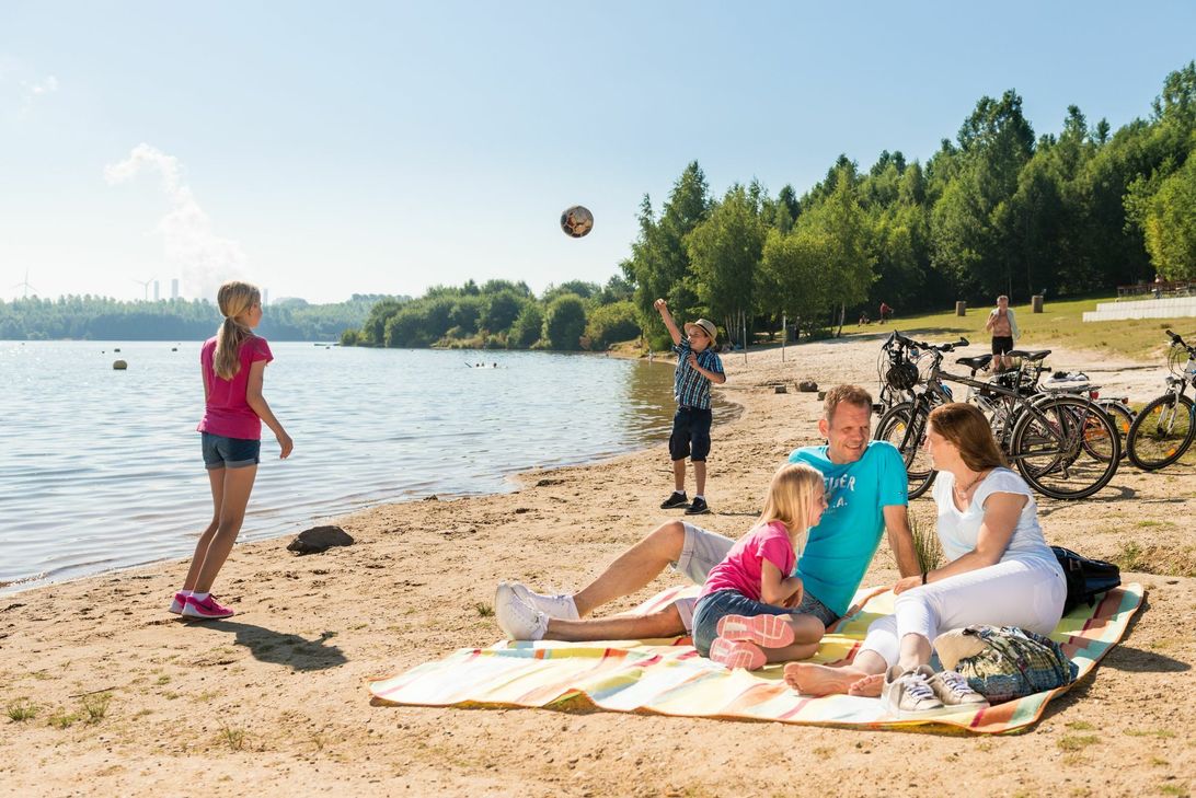 Die Wasserqualität aller Naturfreibäder in der StädteRegion ist ausgezeichnet und wenn man einige Tipps beachtet, steht dem nassen Vergnügen nichts im Wege.