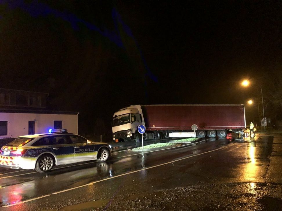 Der festgefahrene LKW.