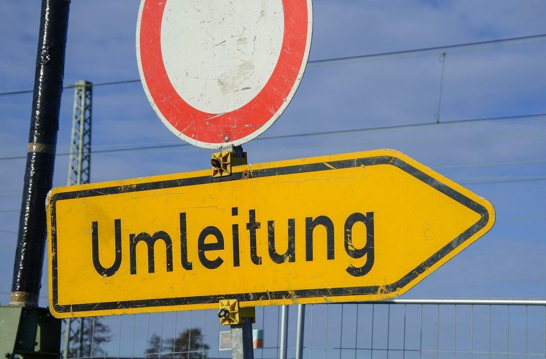 Schneller als geplant: In Kürze kann im Salinental die B48-Umleitung durchs Wohngebiet aufgehoben werden.