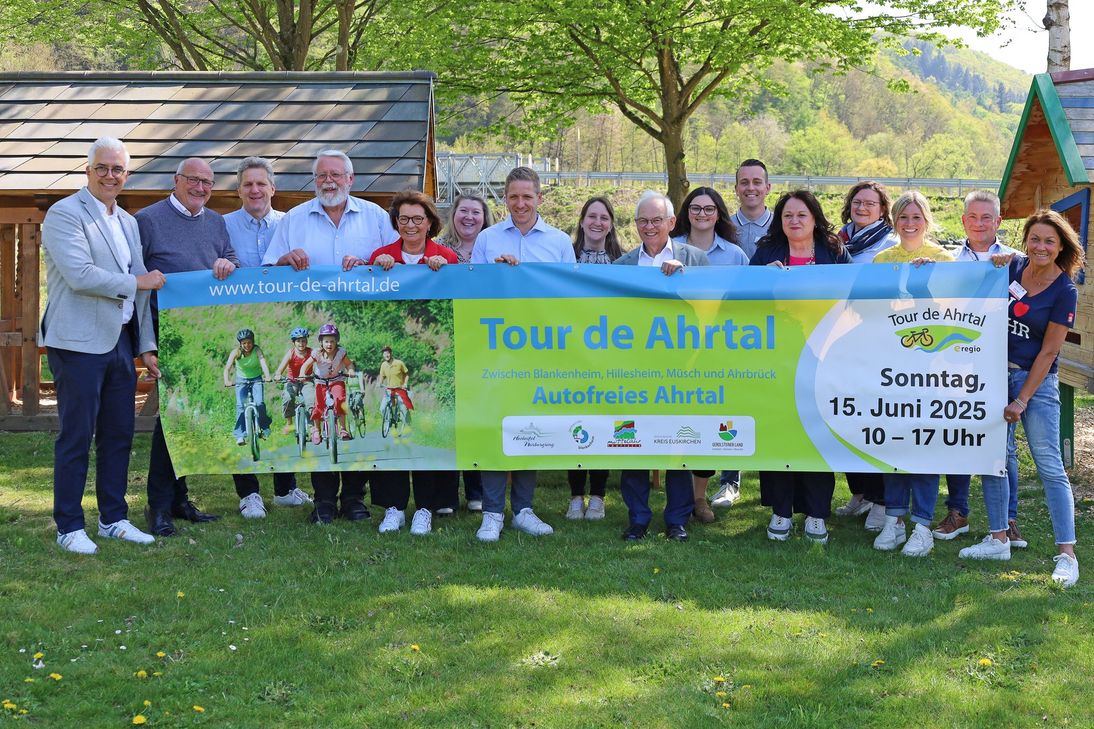 Sie stellten das Radvergnügen zwischen Blankenheim, Hillesheim, Müsch und Ahrbrück offiziell vor und hoffen wieder auf eine große Resonanz.
