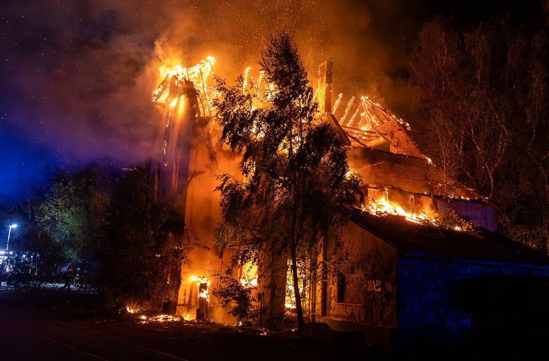 Am ehemaligen Lockschuppen brannten zwei leerstehende Gebäude.