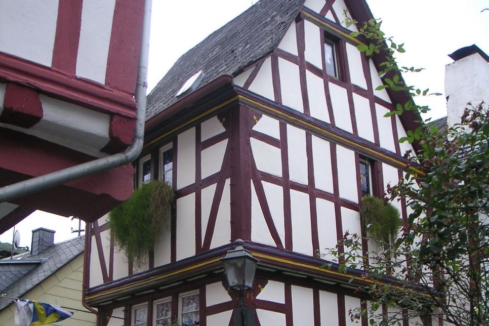 Die Geschichte des Alten Rathauses von Briedel wird im Rahmen des Projekts "KuLaDig" auch beleuchtet.