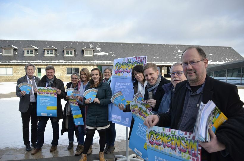 Sie alle forderten in Vogelsang IP die Menschen auf, sich mit ihrer Unterschrift unter die »Euskirchener Erklärung« zur historischen Verantwortung zu bekennen und für Weltoffenheit einzustehen. mn-Foto