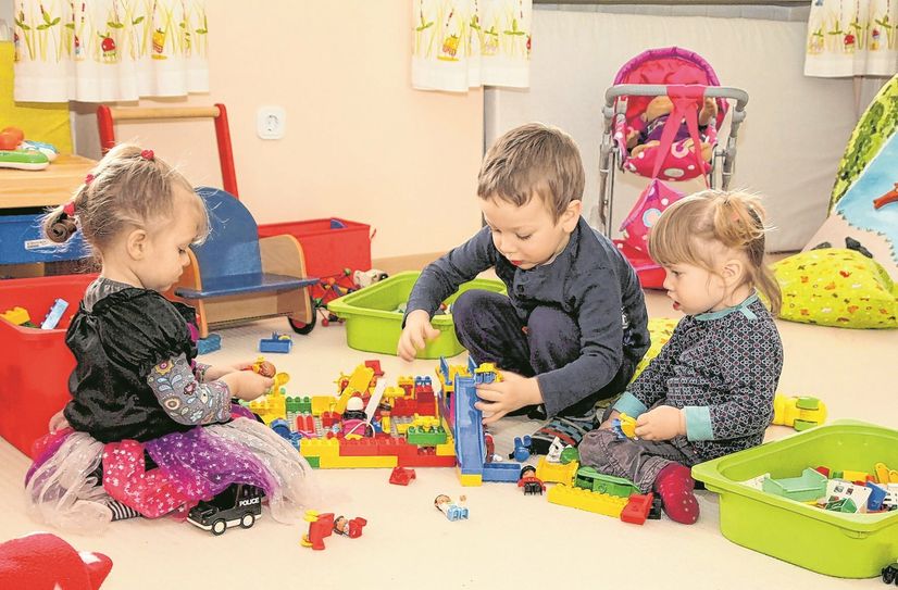 Der Platz ist da, der Nachwuchs auch: Doch die Erzieher fehlen, sodass 45 von 1700 Kindern in der Nordeifel nicht in Kitas oder Tagespflege betreut werden können.