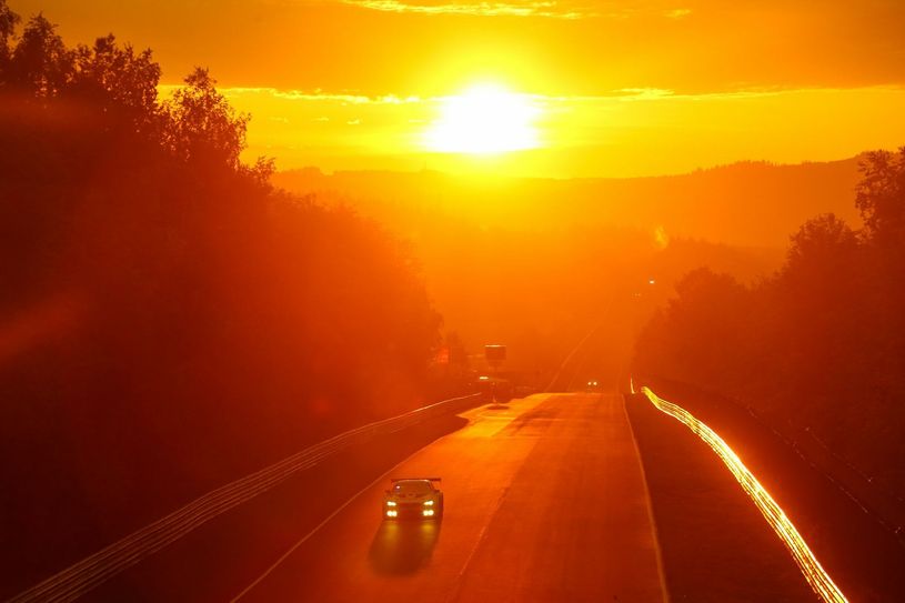 Nach einem sonnigen Start in den Tag ziehen jetzt wieder Regenwolken auf.