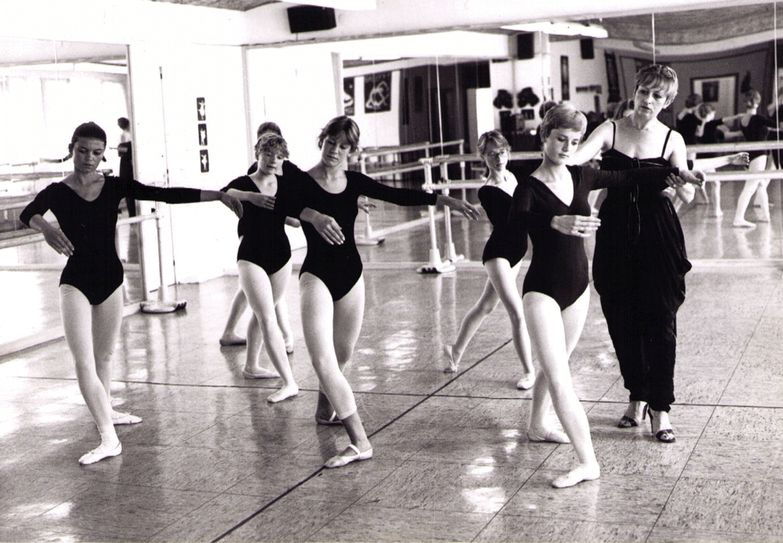 Das Foto aus dem Jahr 1982 zeigt Bernhild Thormaehlen beim Unterrichten. Foto: M. Luhn