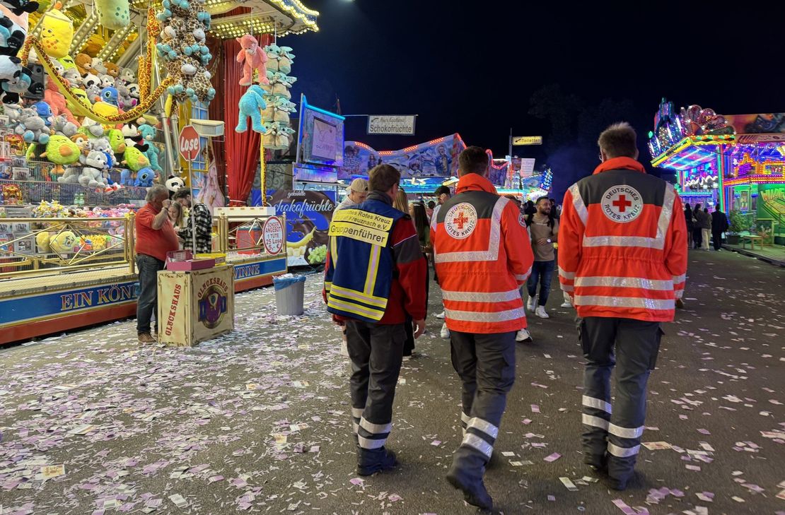 300 DRK-Einsätze, 51 Patienten im Krankenhaus und 20 Strafanzeigen. Im Verhältnis zur Besucherzahl  durchaus normale Zahlen, wie Polizei und DRK betonen.