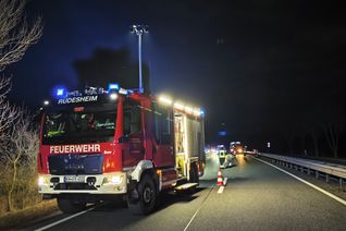 Trotz der Wucht des Zusammenstoßes blieben alle Insassen der beiden Unfallfahrzeuge unverletzt.