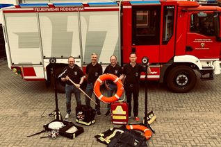 Die Freunde der Feuerwehr Rüdesheim  investieren erneut stolze 20 000 Euro in die Ausrüstung
der Helfer.