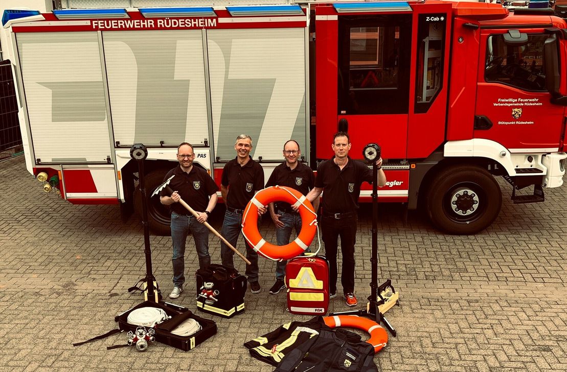 Die Freunde der Feuerwehr Rüdesheim  investieren erneut stolze 20 000 Euro in die Ausrüstung
der Helfer.