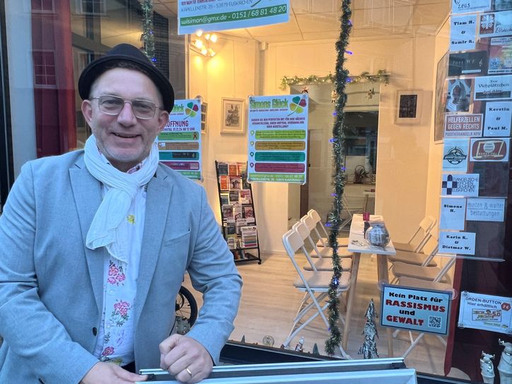 Winfried Kubitza-Simons freut sich auf den Eröffnungstag von »Simons Glück«. Der Raum soll Menschen durch Begegnung zusammenbringen.