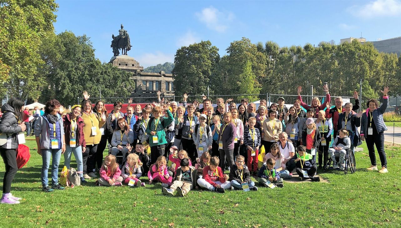Die Astrid-Lindgren-Schule war auch mit einer großen Delegation bei den diesjährigen Landesspielen von Special Olympics Rheinland-Pfalz in Koblenz. Die gesamte Schulgemeinschaft freut sich auf den neuen Bus.