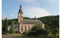 Rund um die Klosterkirche Springiersbach hätte der traditionelle Flohmarkt am Sonntag stattfinden sollen.